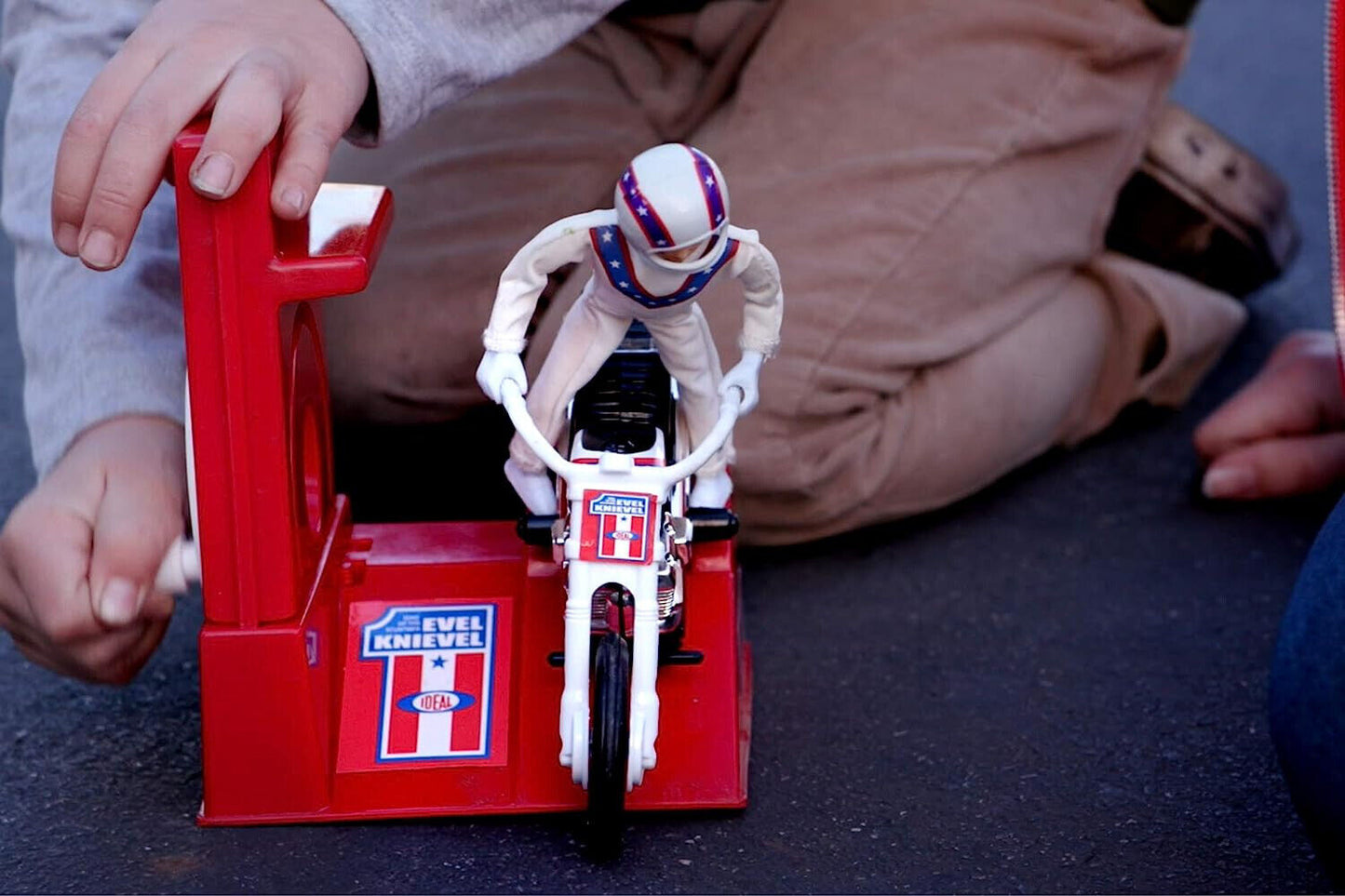Evel Knievel Stunt Cycle Toy-Wind Up Energizer Launcher
